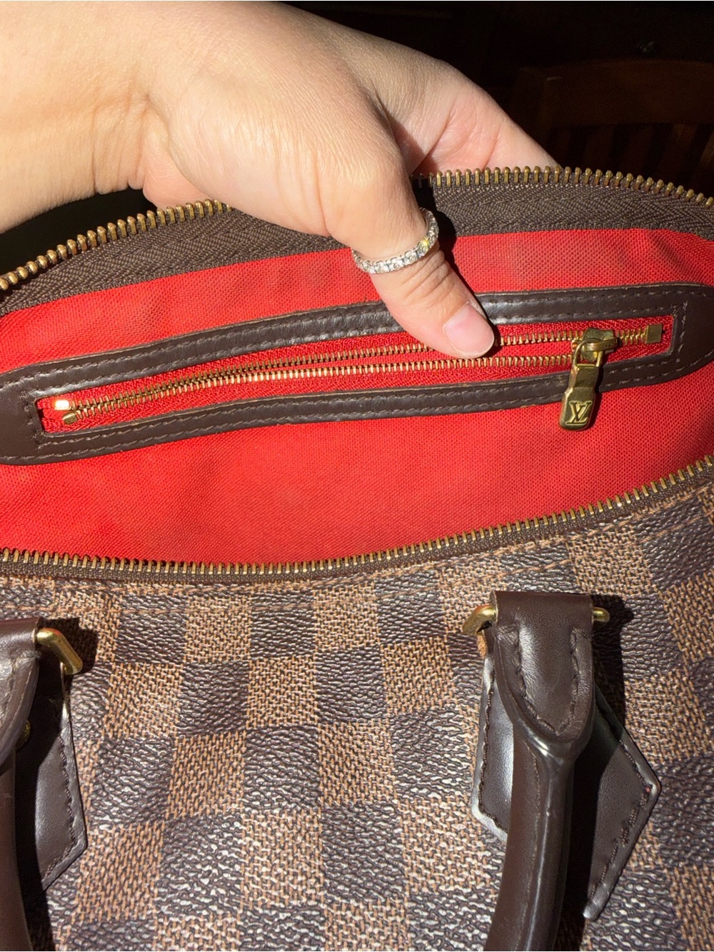 Brown Handbag 🤎 - Picture 12 of 16